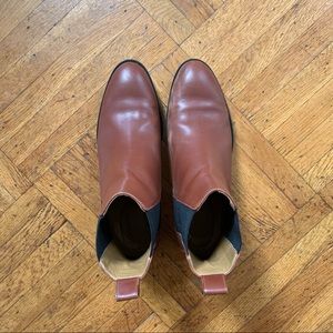 Chelsea boots